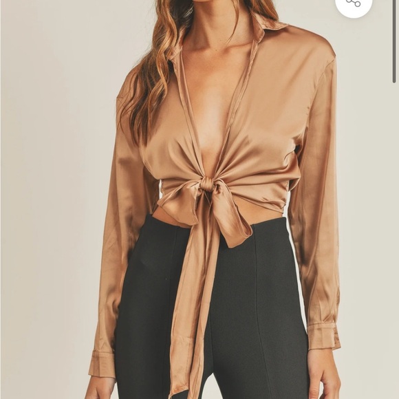 MABLE Jennifer SATIN Olive Tie-Front Blouse Medium - Picture 5 of 9